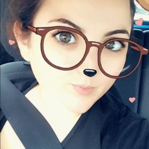 Meet your Posher, Vanessa